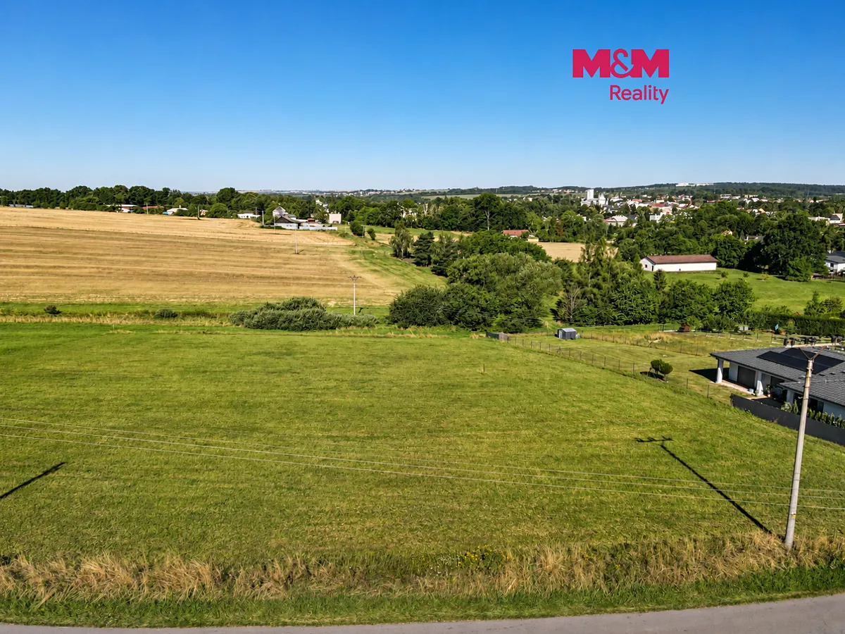 Prodej stavebního pozemku 2000 m²